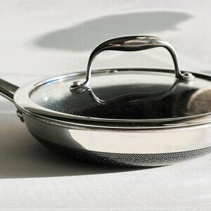 HexClad 8″ Hybrid Fry Pan W/Lid – Stainless Steel/Nonstick/ Induction-Gas-Electr